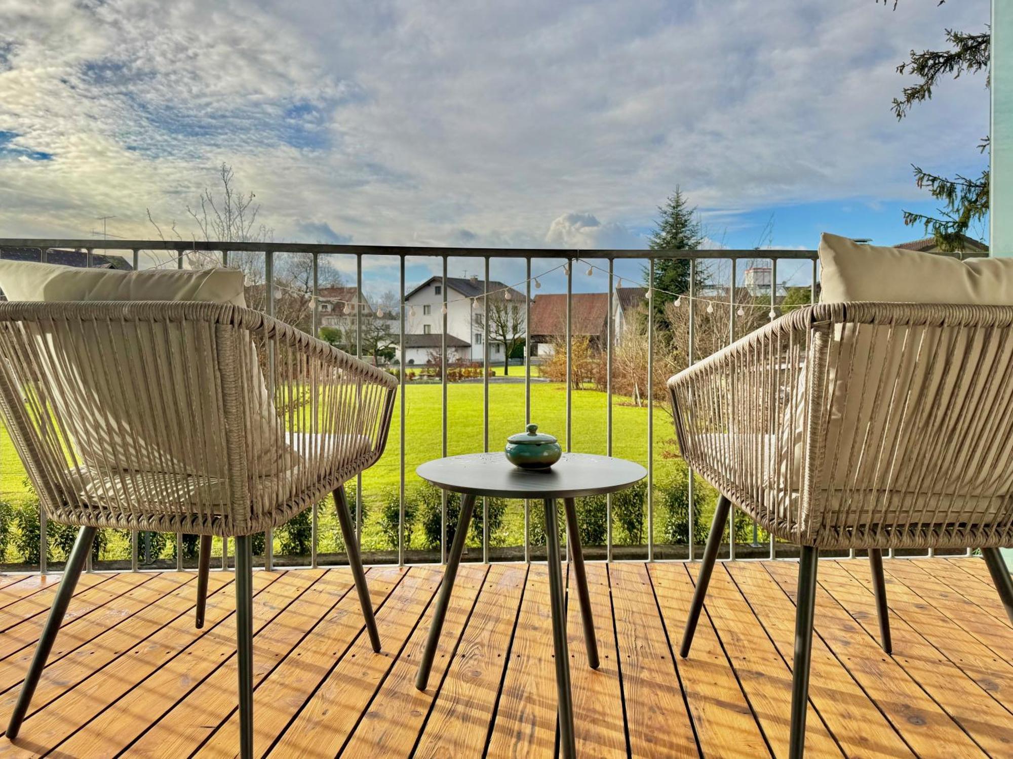 ברגנץ Flair Apartments Vorarlberg - Stilvolles Wohnen Nahe Bodensee & Alpen - Kueche, Balkon & Gratis Parkplatz מראה חיצוני תמונה